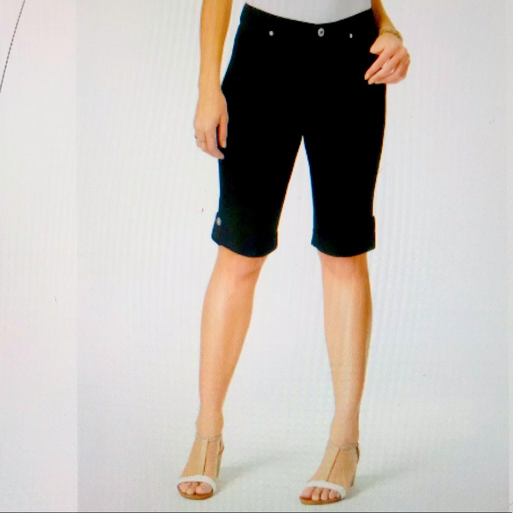 Jeans~Black Skimmer / Style & Co / Host Pick - Picture 9 of 13